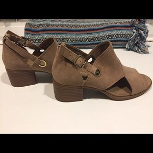 KOOLABURRA by UGG Sandal bootie